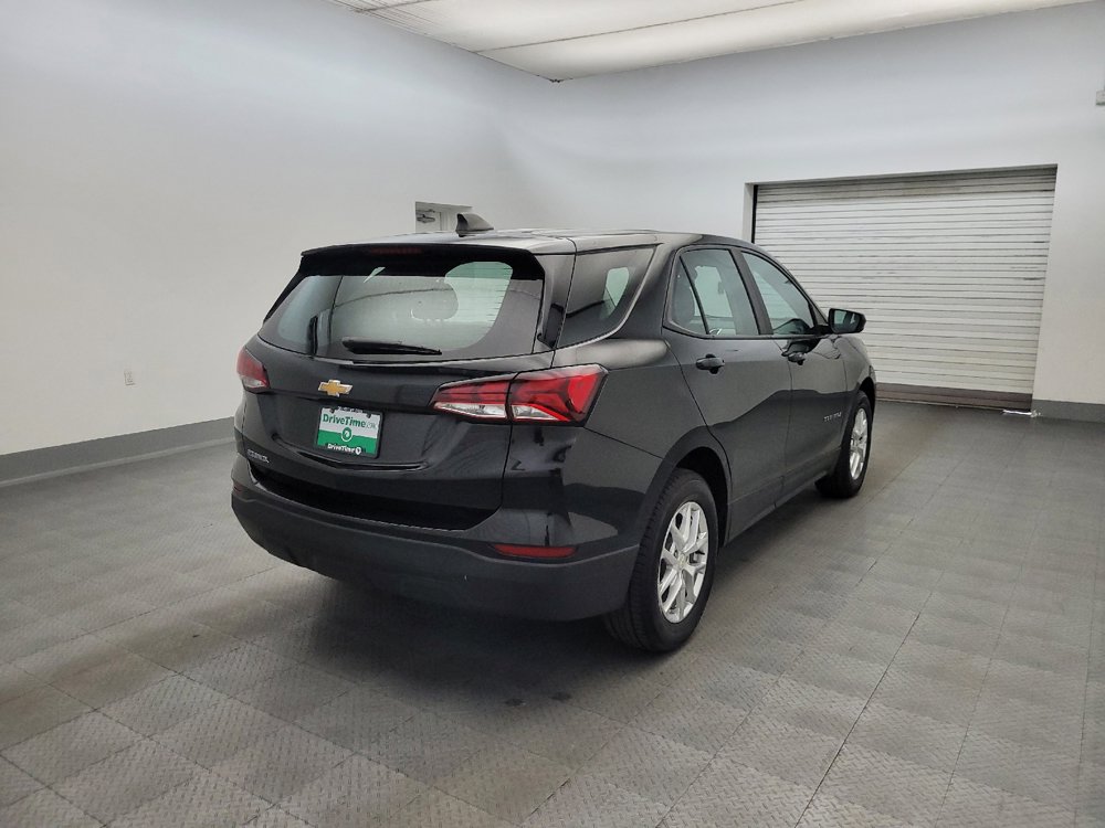Used 2022 Chevrolet Equinox LS FWD image 9