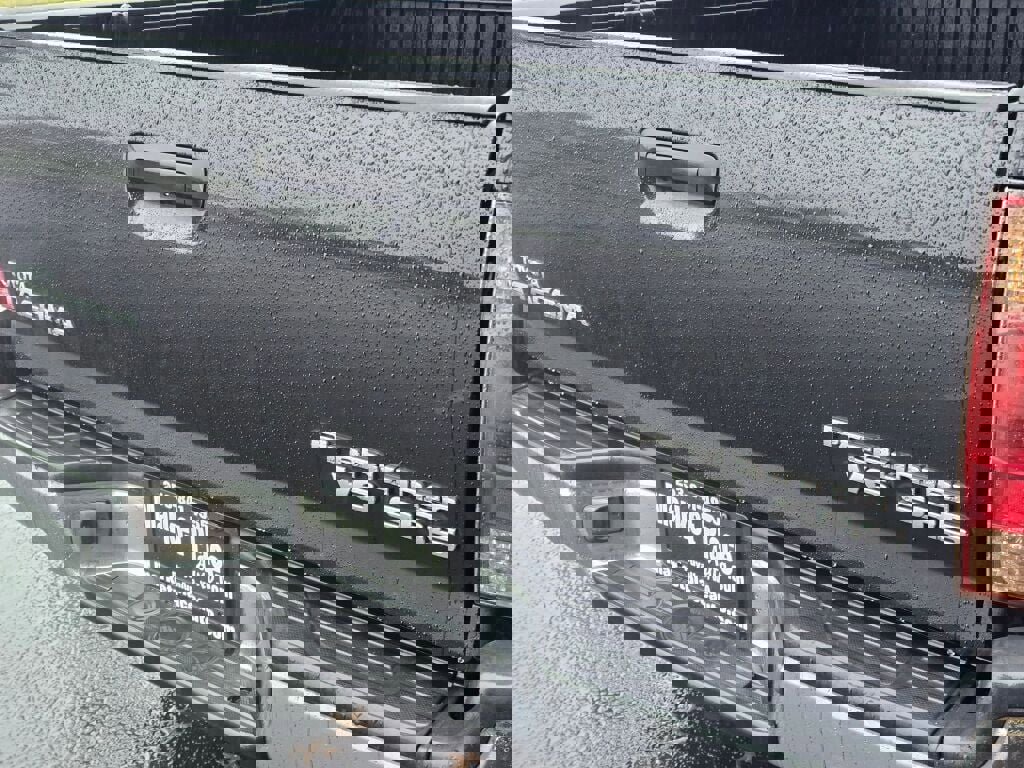 Used 2006 Toyota Tacoma PreRunner image 14