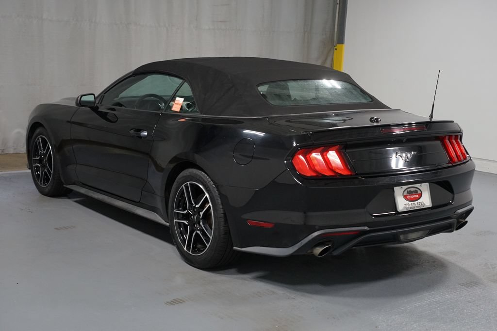 Used 2023 Ford Mustang Premium RWD image 6