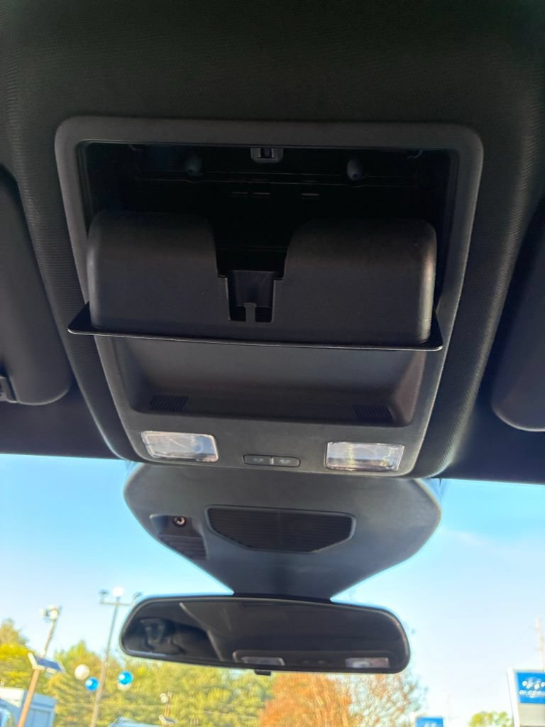 Used 2023 Ford Escape ST-Line w/ Tech Pack #1 AWD/4WD image 37