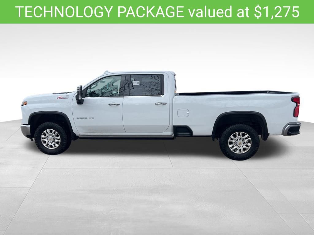 Used 2024 Chevrolet Silverado 2500 LTZ w/ LTZ Convenience Package image 8