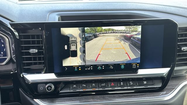 Used 2022 Chevrolet Silverado 1500 LTZ AWD/4WD image 26