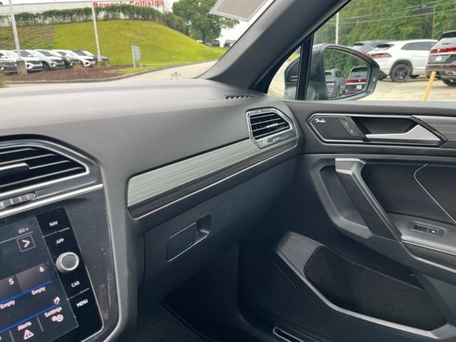 Used 2024 Volkswagen Tiguan SEL R-Line AWD/4WD image 28