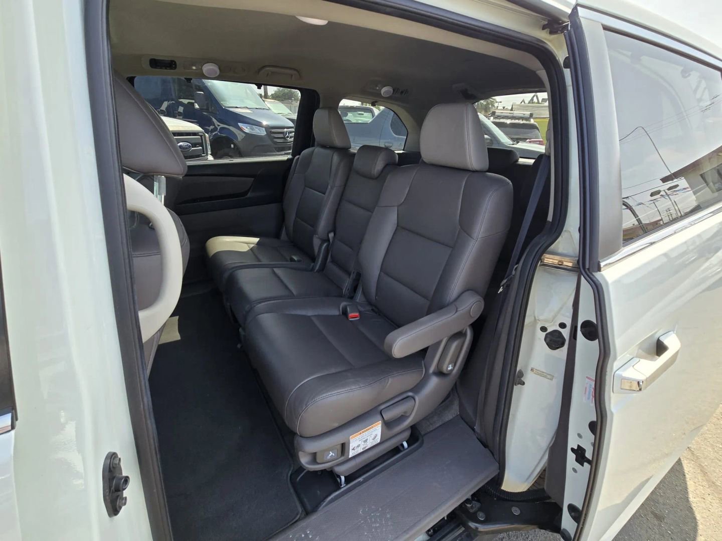 Used 2014 Honda Odyssey EX-L image 13