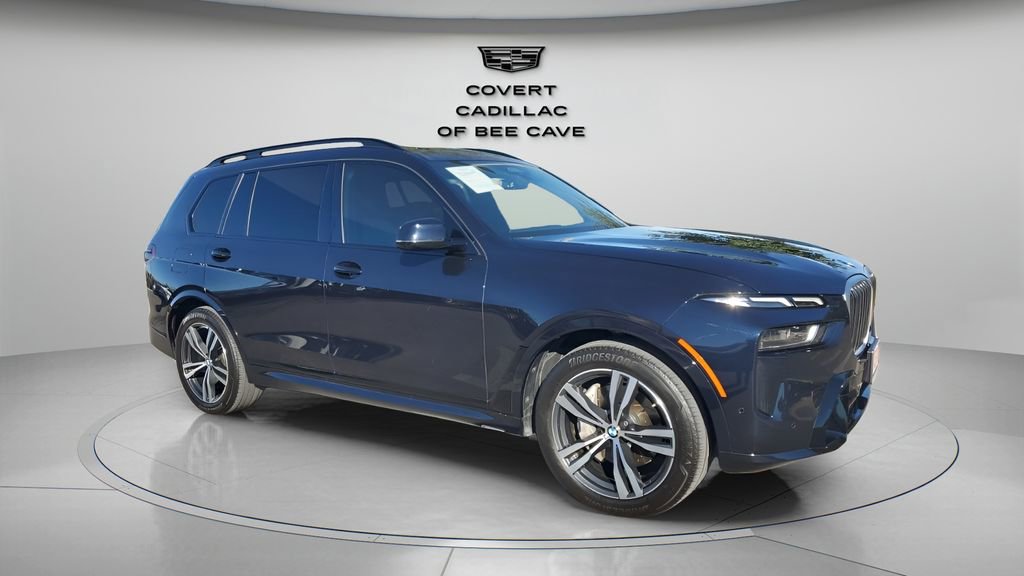 Used 2023 BMW X7 xDrive40i w/ M Sport Package image 1