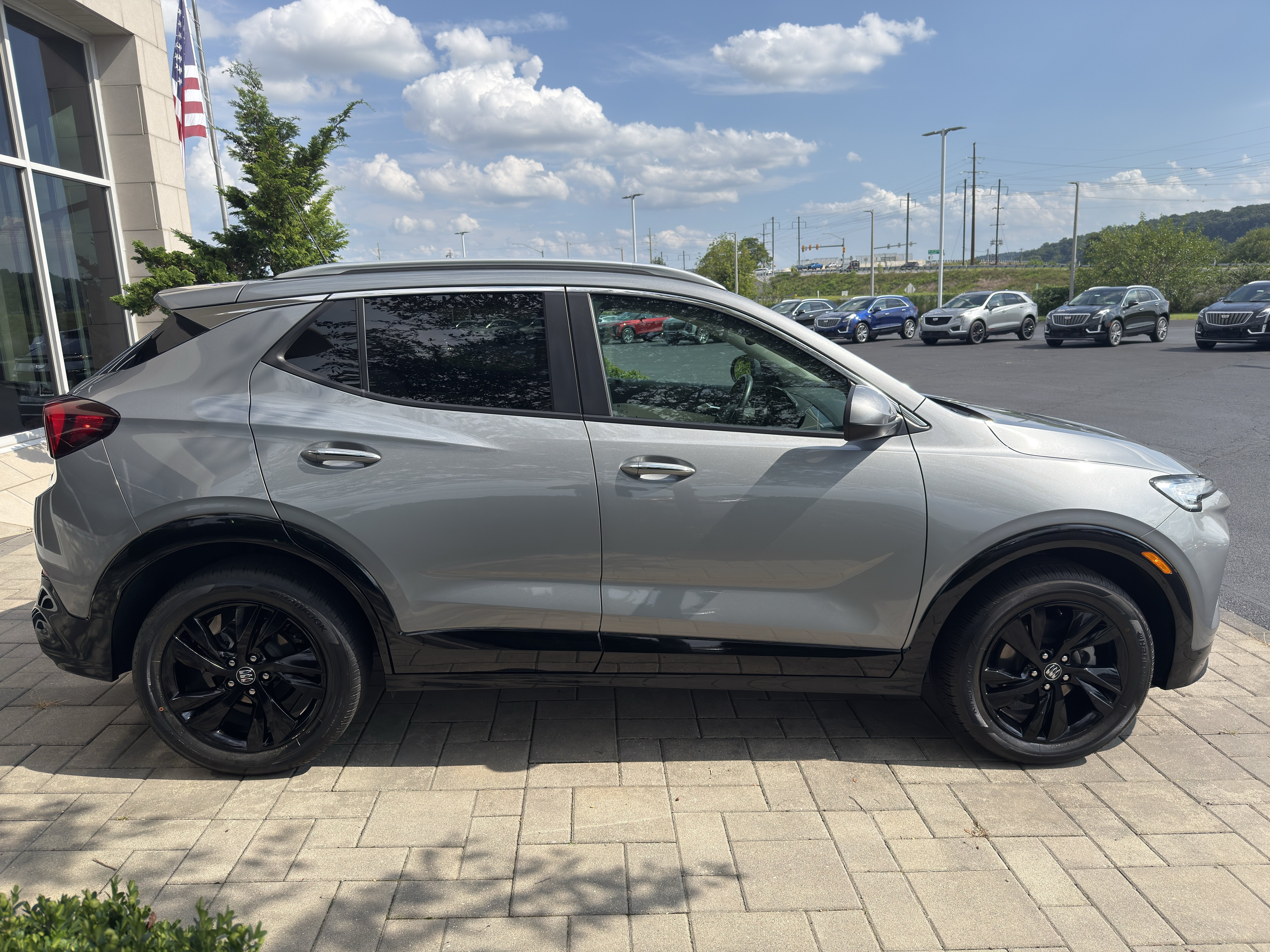 Used 2024 Buick Encore GX Sport Touring w/ Comfort Package AWD/4WD image 10