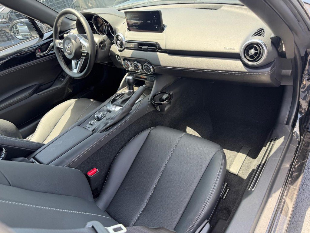 New 2026 MAZDA MX-5 Miata Grand Touring w/ Appearance Package RWD image 4
