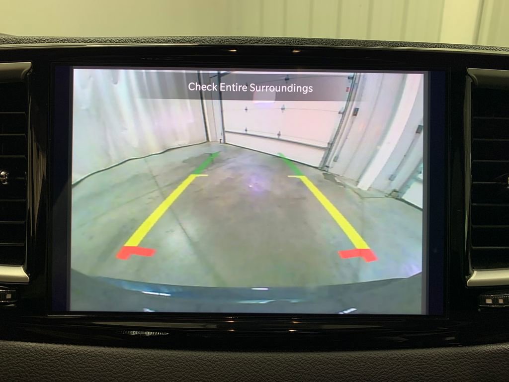 Used 2025 Chrysler Pacifica Select FWD image 29