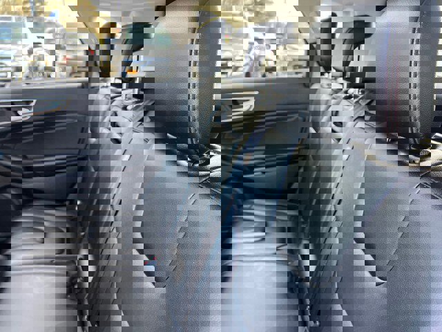 Used 2022 Ford Edge Titanium AWD/4WD image 25