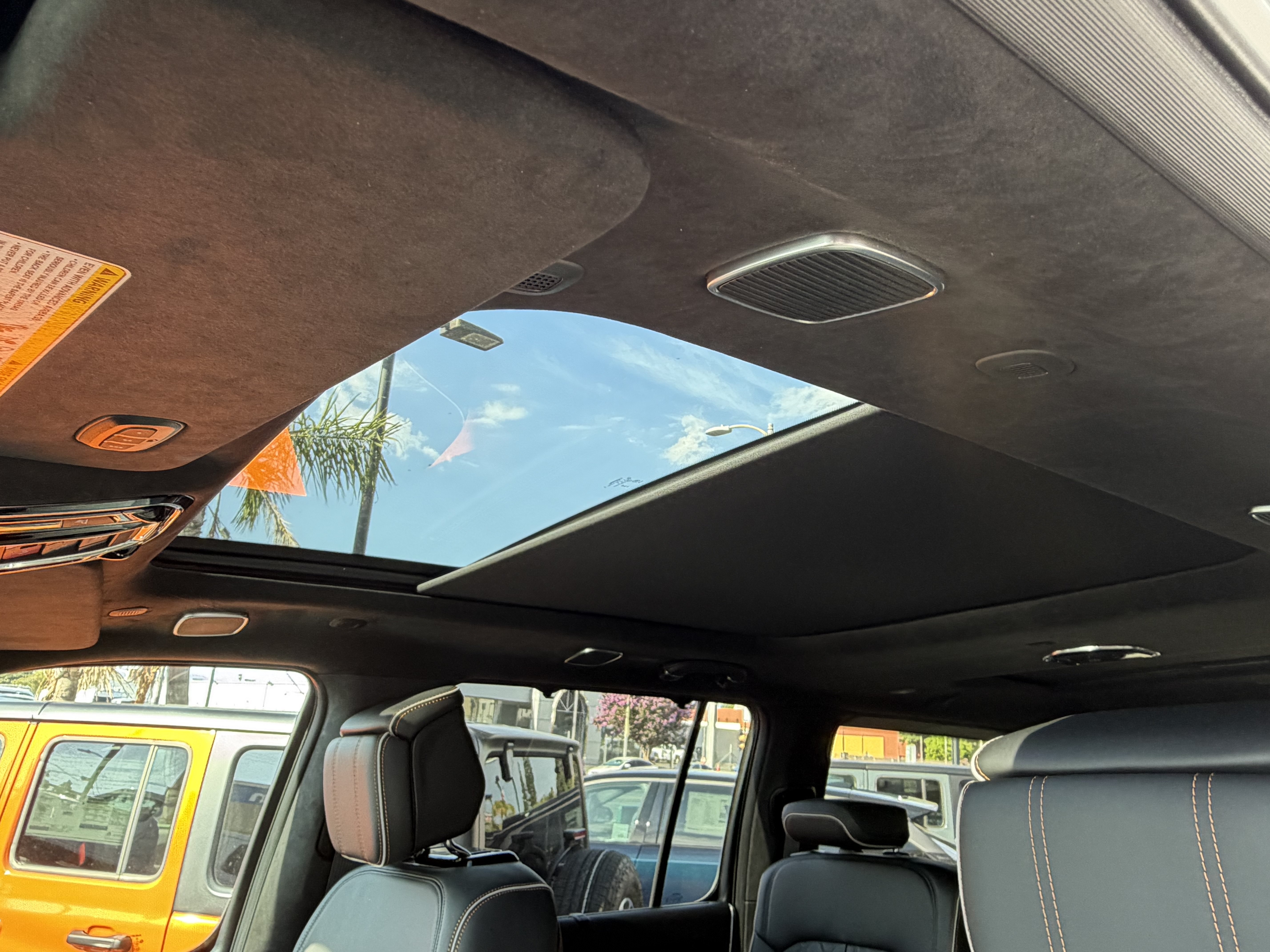New 2026 Jeep Grand Wagoneer Summit AWD/4WD image 19