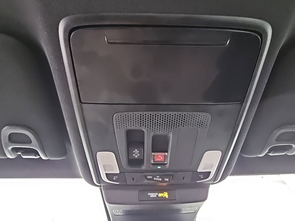 Used 2025 Honda Accord Sport image 25