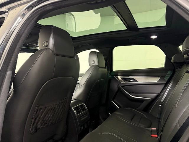 New 2026 Jaguar F-PACE R-Dynamic S image 19