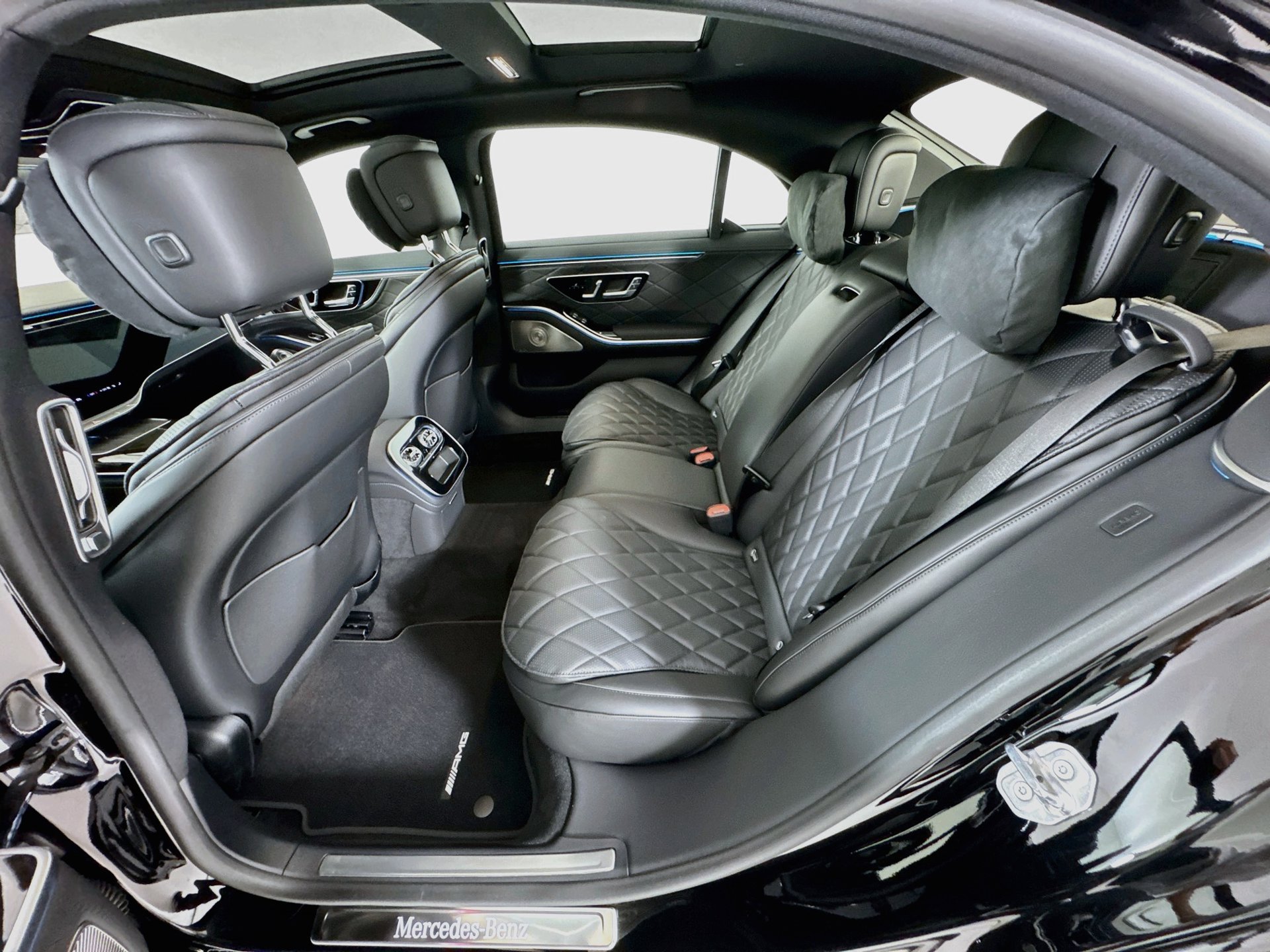 New 2027 Mercedes-Benz S 580 4MATIC Sedan image 27