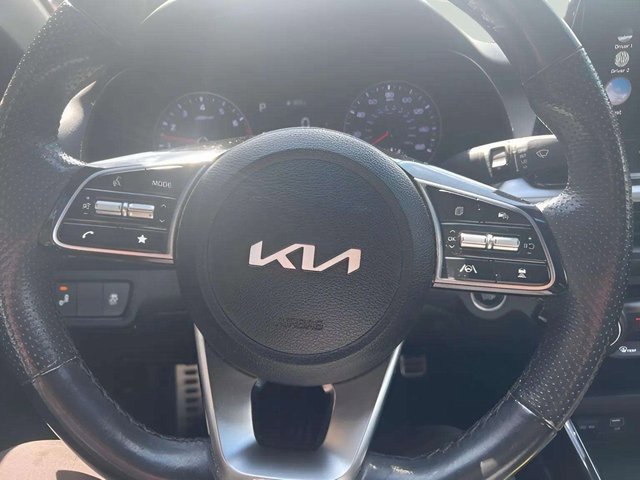 Used 2023 Kia Forte GT-Line w/ GT-Line Premium Package image 6