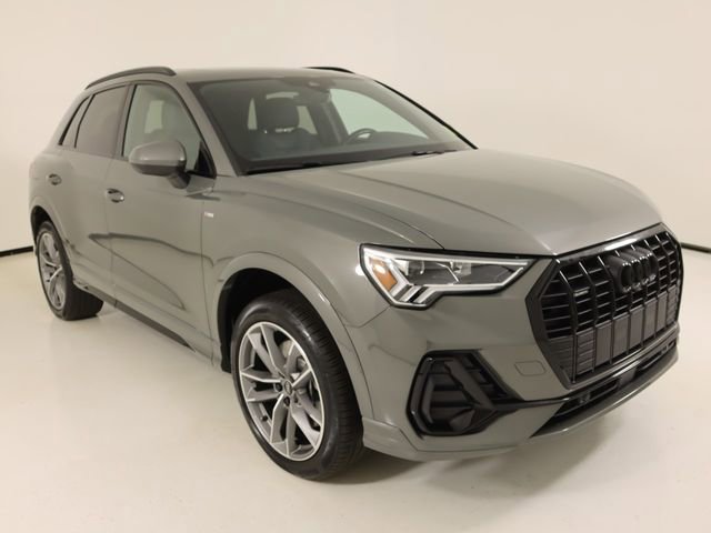 Certified 2023 Audi Q3 2.0T Premium Plus w/ Premium Plus Package AWD/4WD image 7