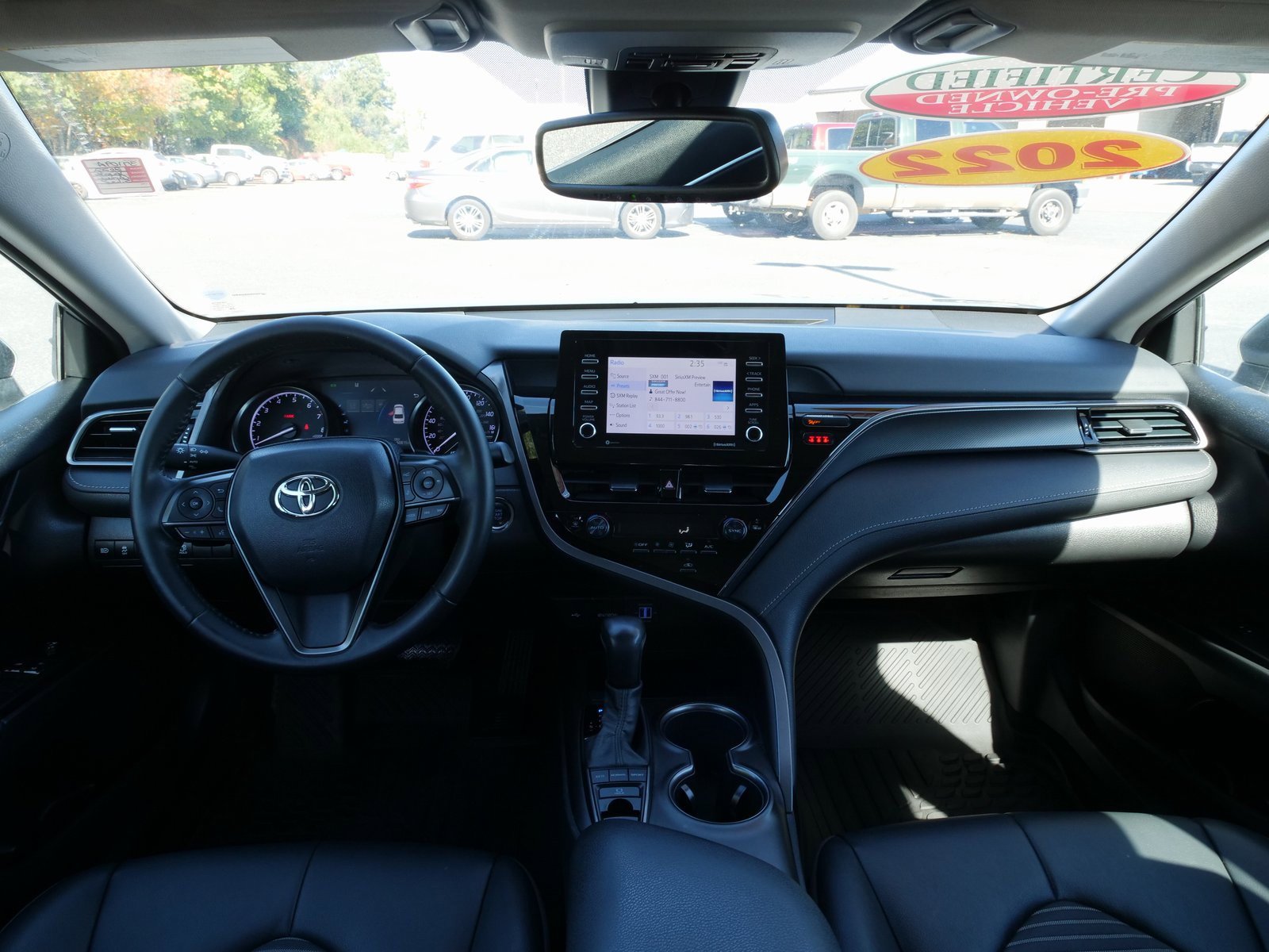 Used 2022 Toyota Camry SE w/ Convenience Package image 20