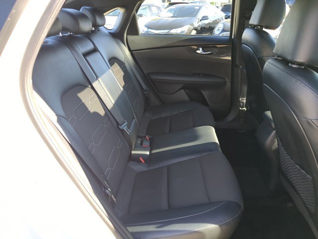 Used 2023 Kia Forte GT-Line w/ GT-Line Premium Package image 20