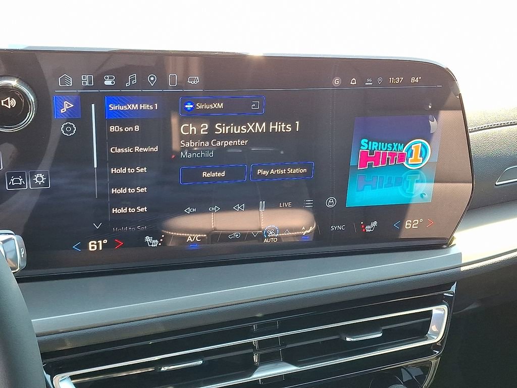 New 2025 Chevrolet Traverse LT w/ Sun and Wheel Package image 3