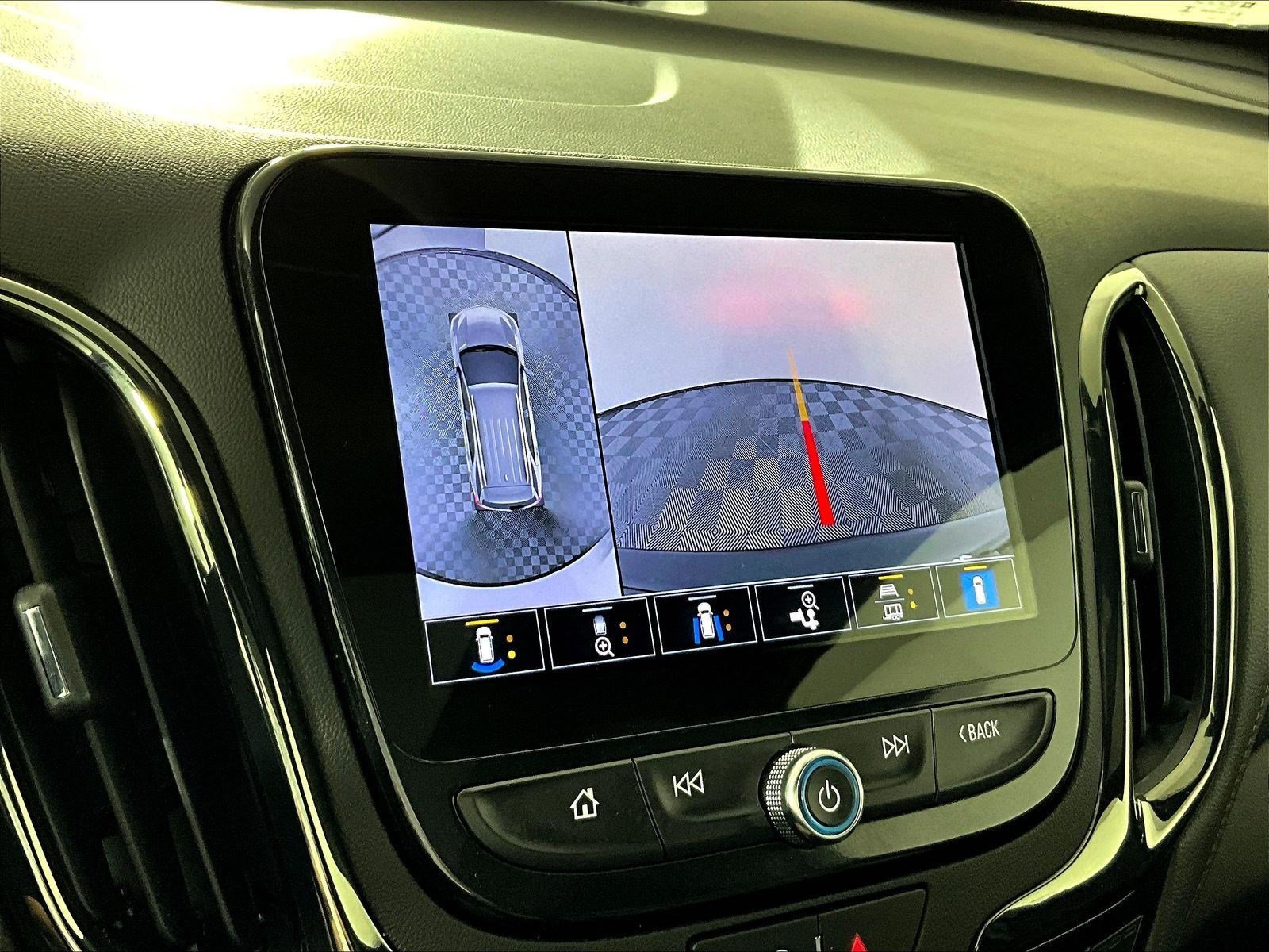 Used 2023 Chevrolet Equinox Premier AWD/4WD image 14
