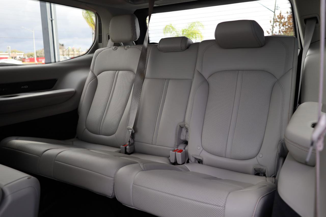 Used 2023 Jeep Grand Wagoneer 4WD image 17