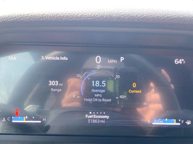 Used 2025 Jeep Grand Cherokee Altitude AWD/4WD image 11