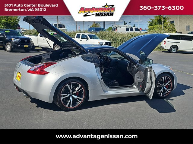 Used 2020 Nissan 370Z w/ Sport Package image 34