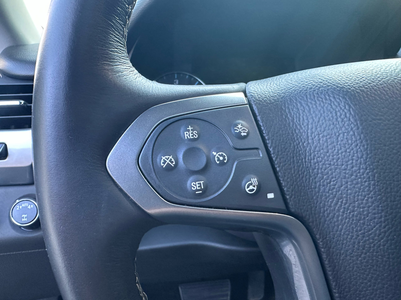 Used 2017 Chevrolet Tahoe Premier image 18