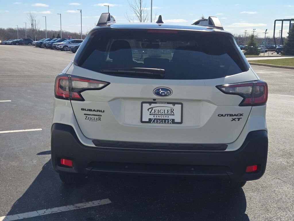 Used 2023 Subaru Outback Onyx Edition XT AWD/4WD image 13