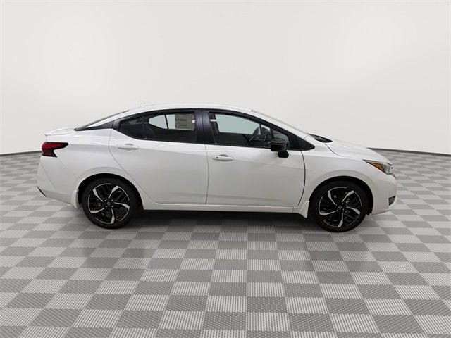 New 2025 Nissan Versa SR image 12