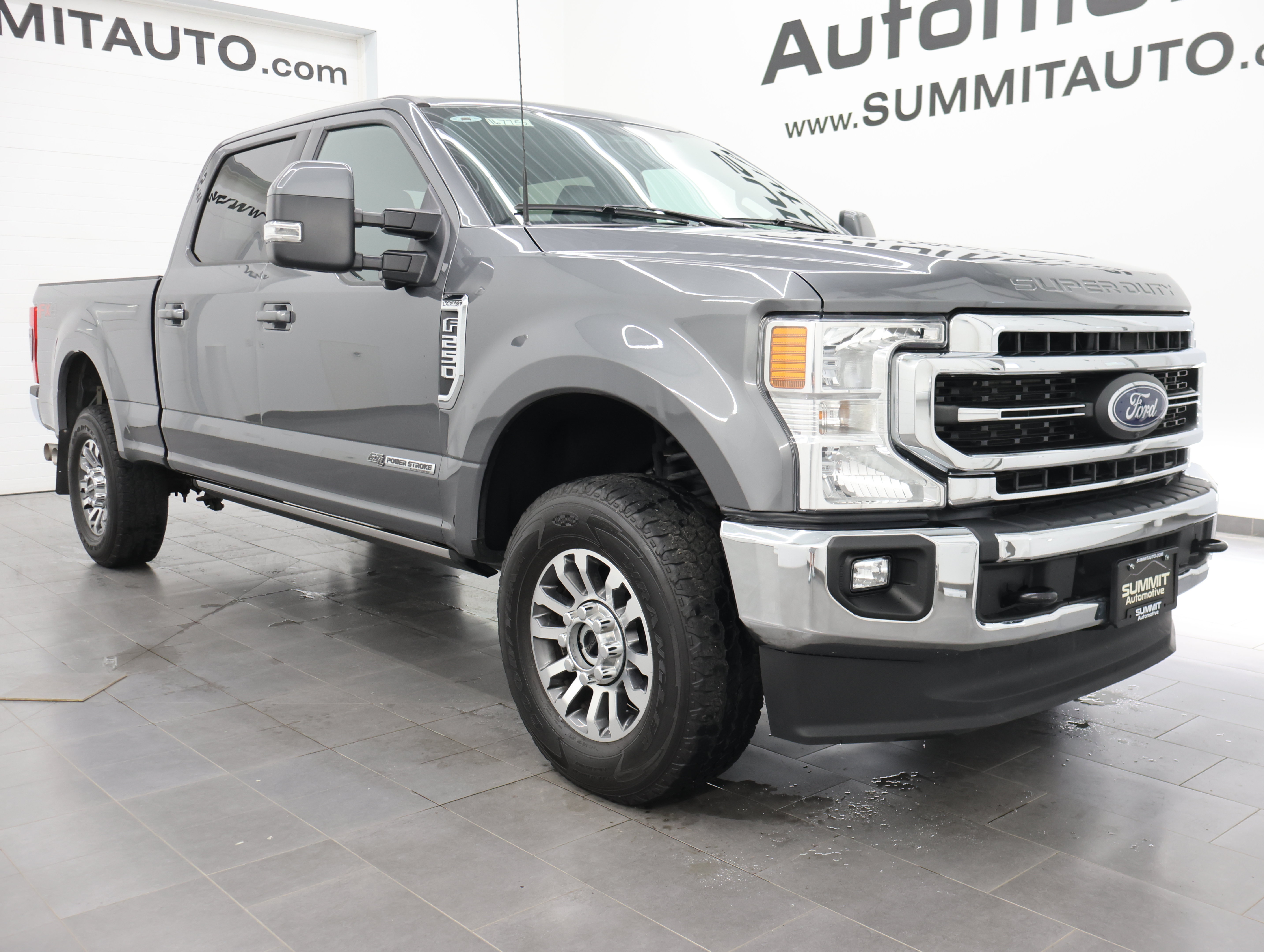 Used 2022 Ford F250 Lariat w/ Lariat Value Package AWD/4WD image 2