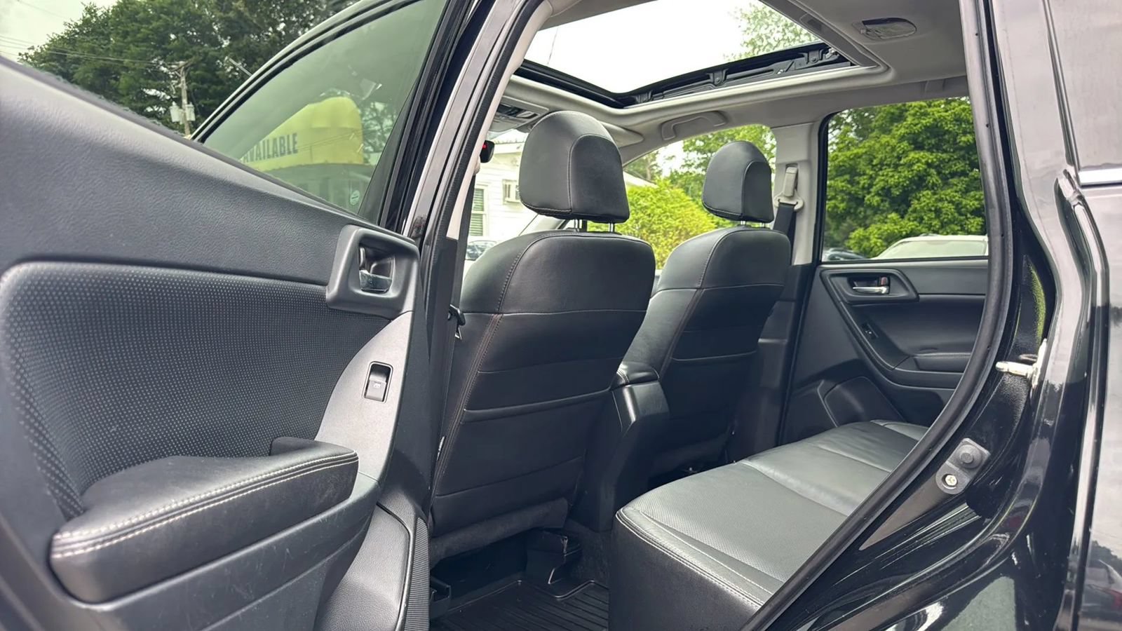 Used 2017 Subaru Forester 2.5i Limited w/ Popular Package #1 AWD/4WD image 16