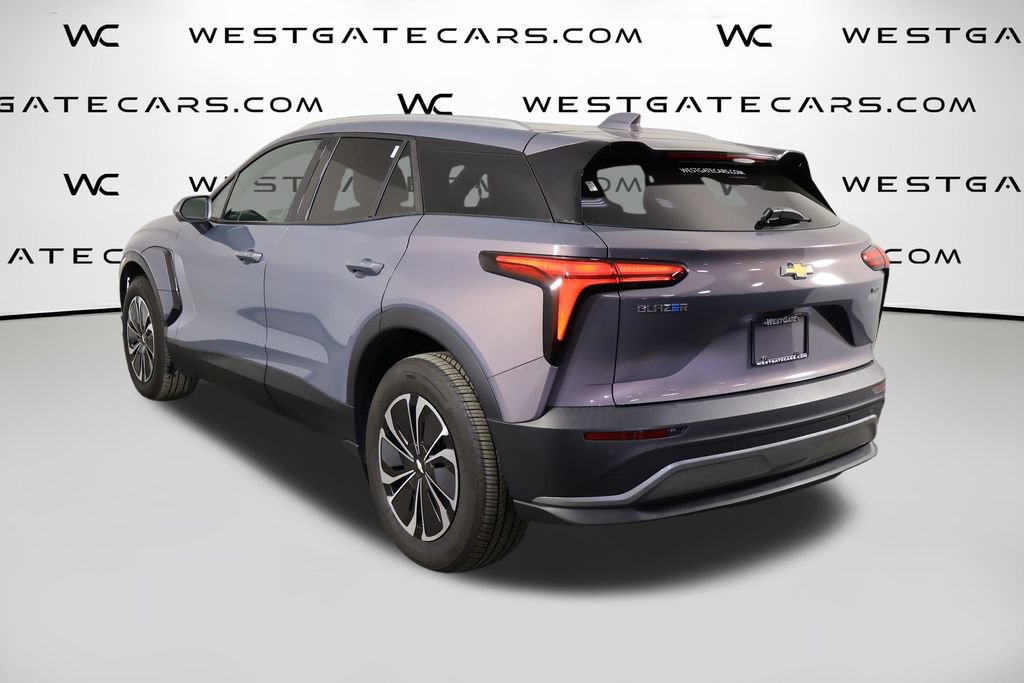 Used 2024 Chevrolet Blazer EV LT AWD/4WD image 46