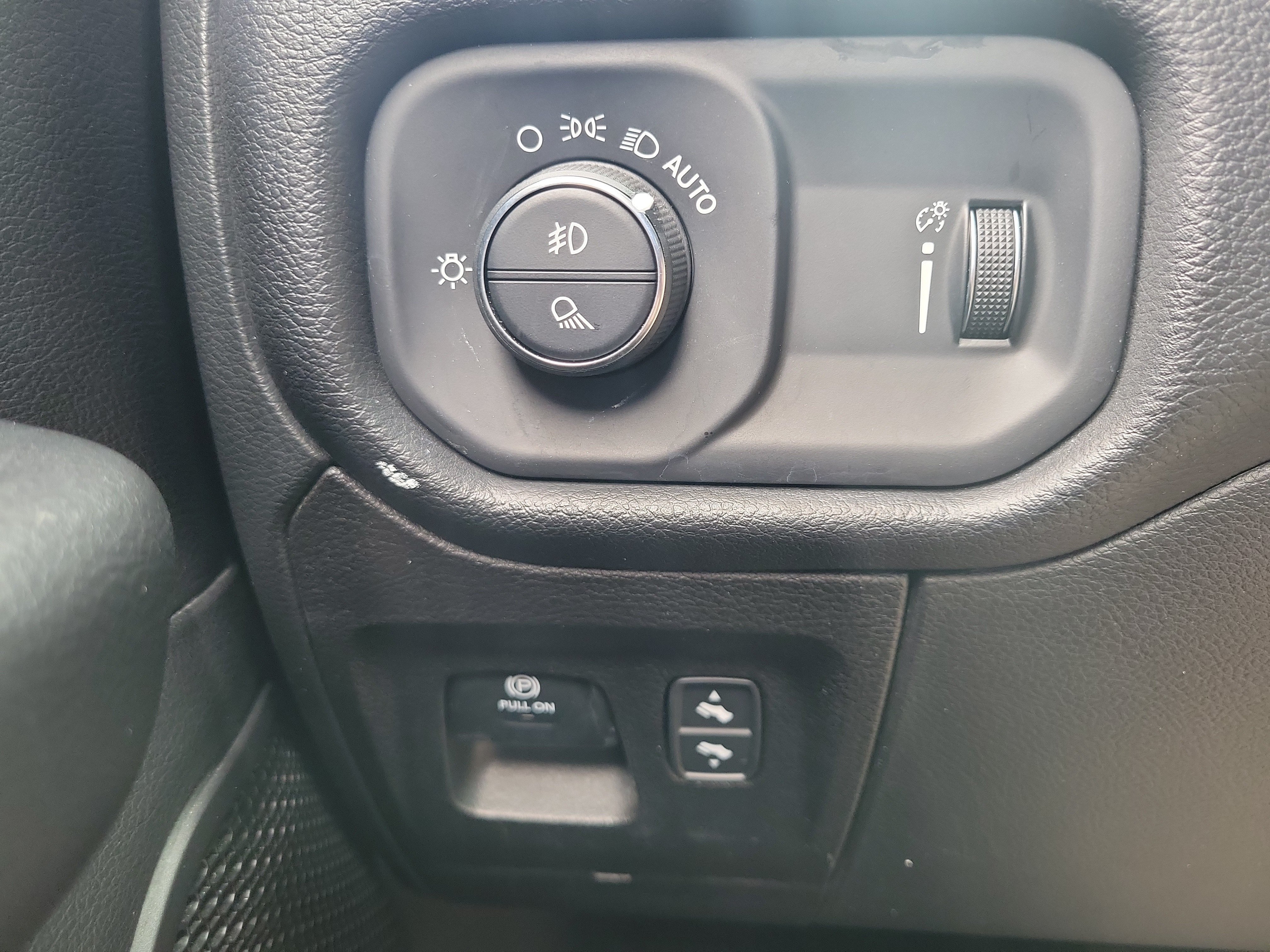 Used 2022 RAM 1500 Big Horn w/ Trailer Tow Group RWD image 30