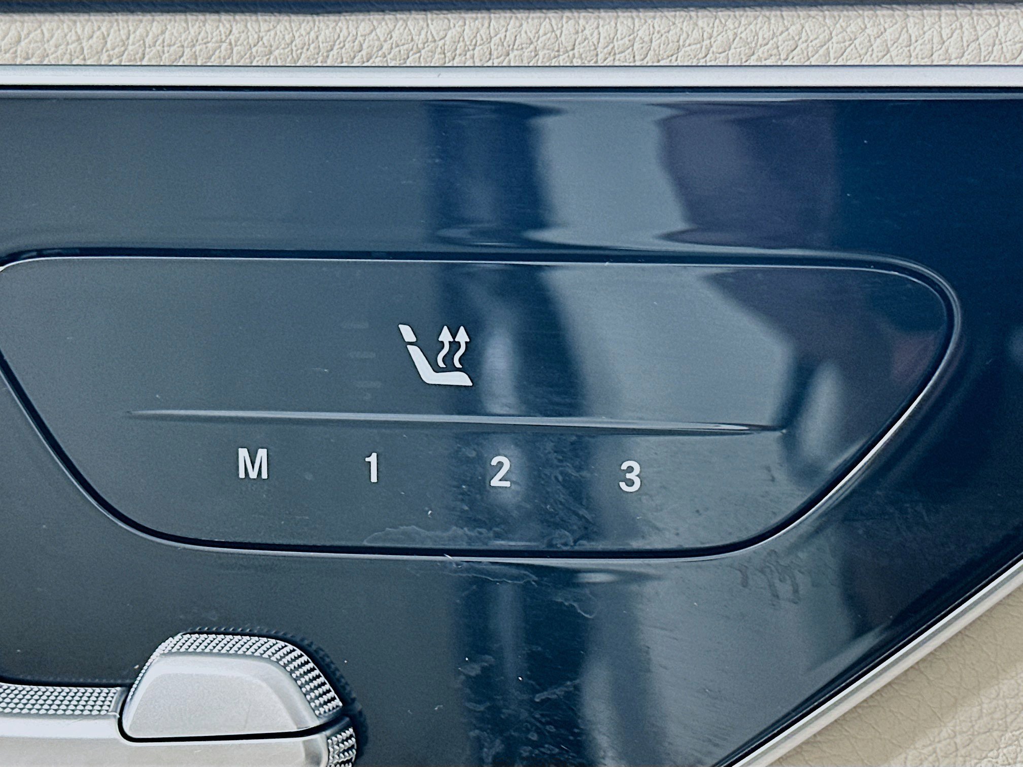 Certified 2024 Mercedes-Benz C 300 4MATIC Sedan image 25