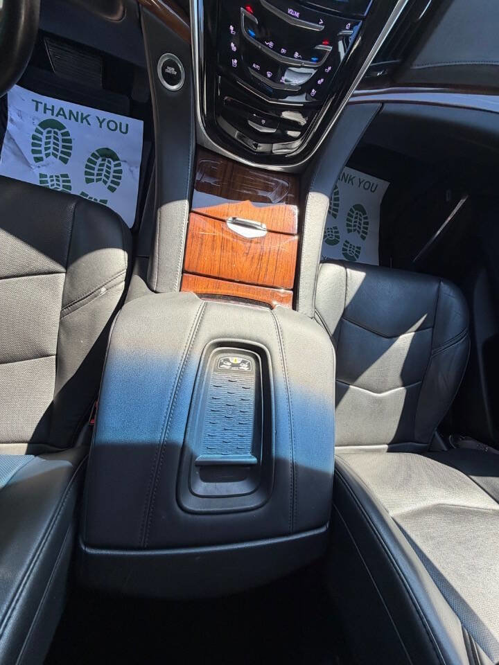 Used 2016 Cadillac Escalade Luxury RWD image 15