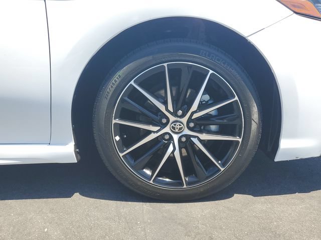 Used 2024 Toyota Camry SE FWD image 6