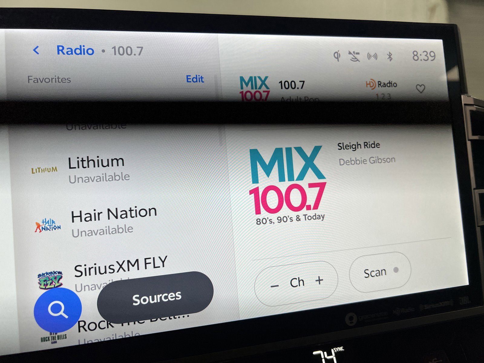 Used 2024 Toyota Tundra Platinum image 23