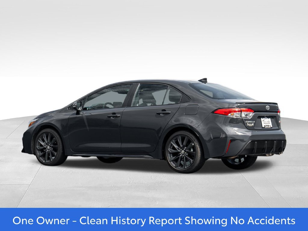 Certified 2026 Toyota Corolla SE w/ SE Package FWD image 5