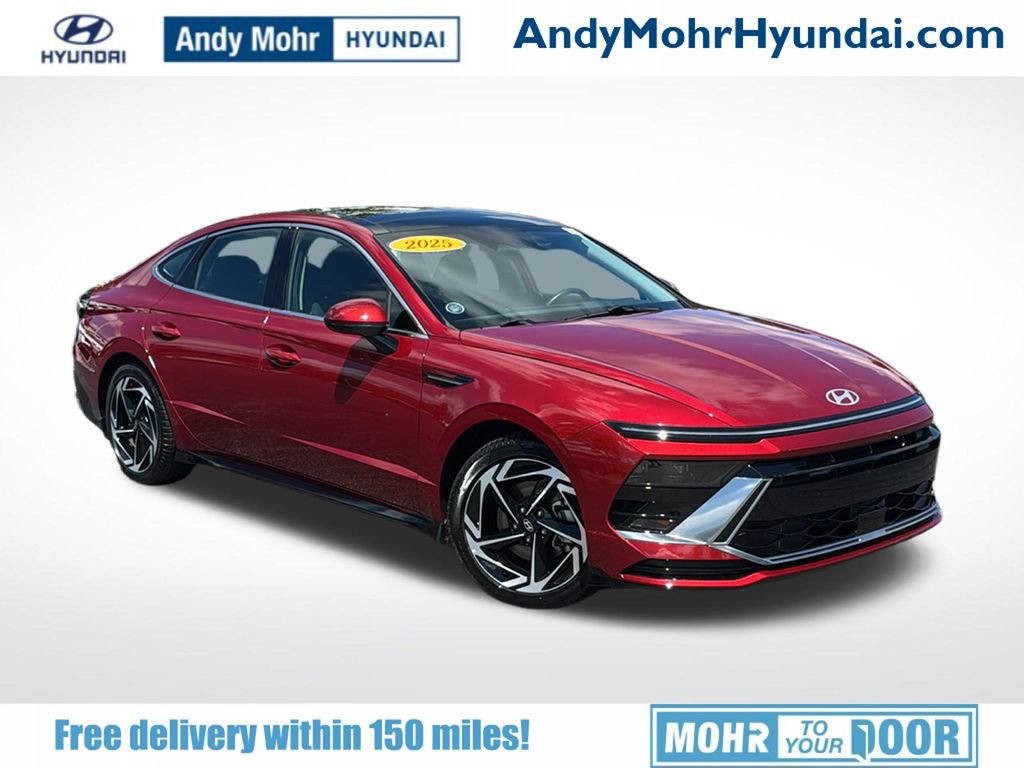 Used 2025 Hyundai Sonata SEL FWD image 1