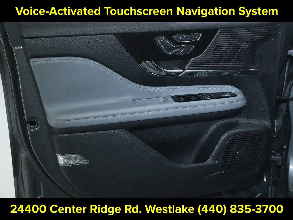 Used 2022 Lincoln Corsair AWD w/ Equipment Group 101A image 15