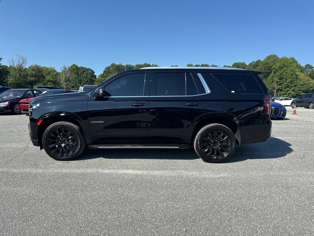 Used 2022 Chevrolet Tahoe LT w/ Luxury Package AWD/4WD image 2
