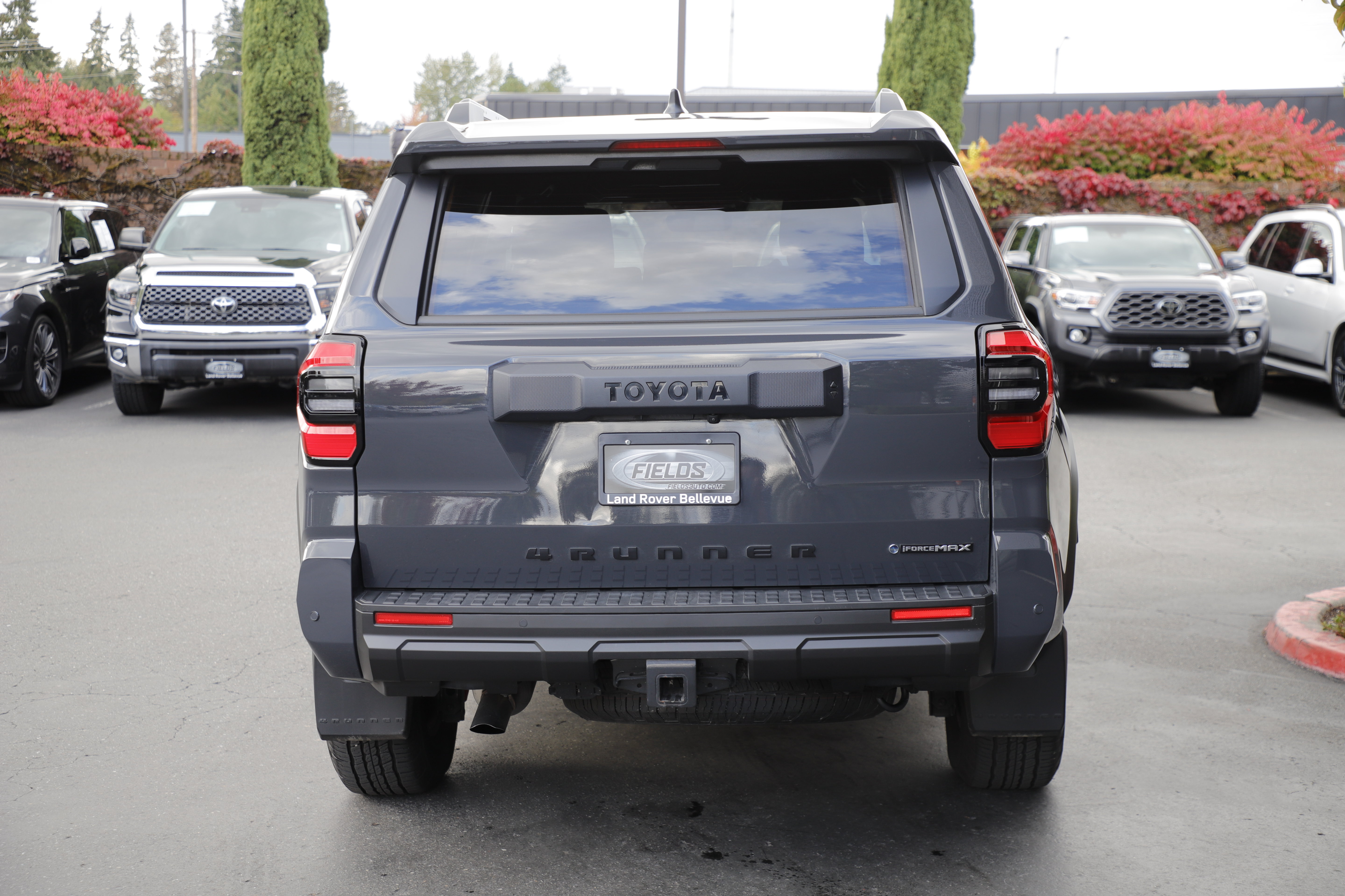 Used 2025 Toyota 4Runner TRD Off-Road Premium AWD/4WD image 5