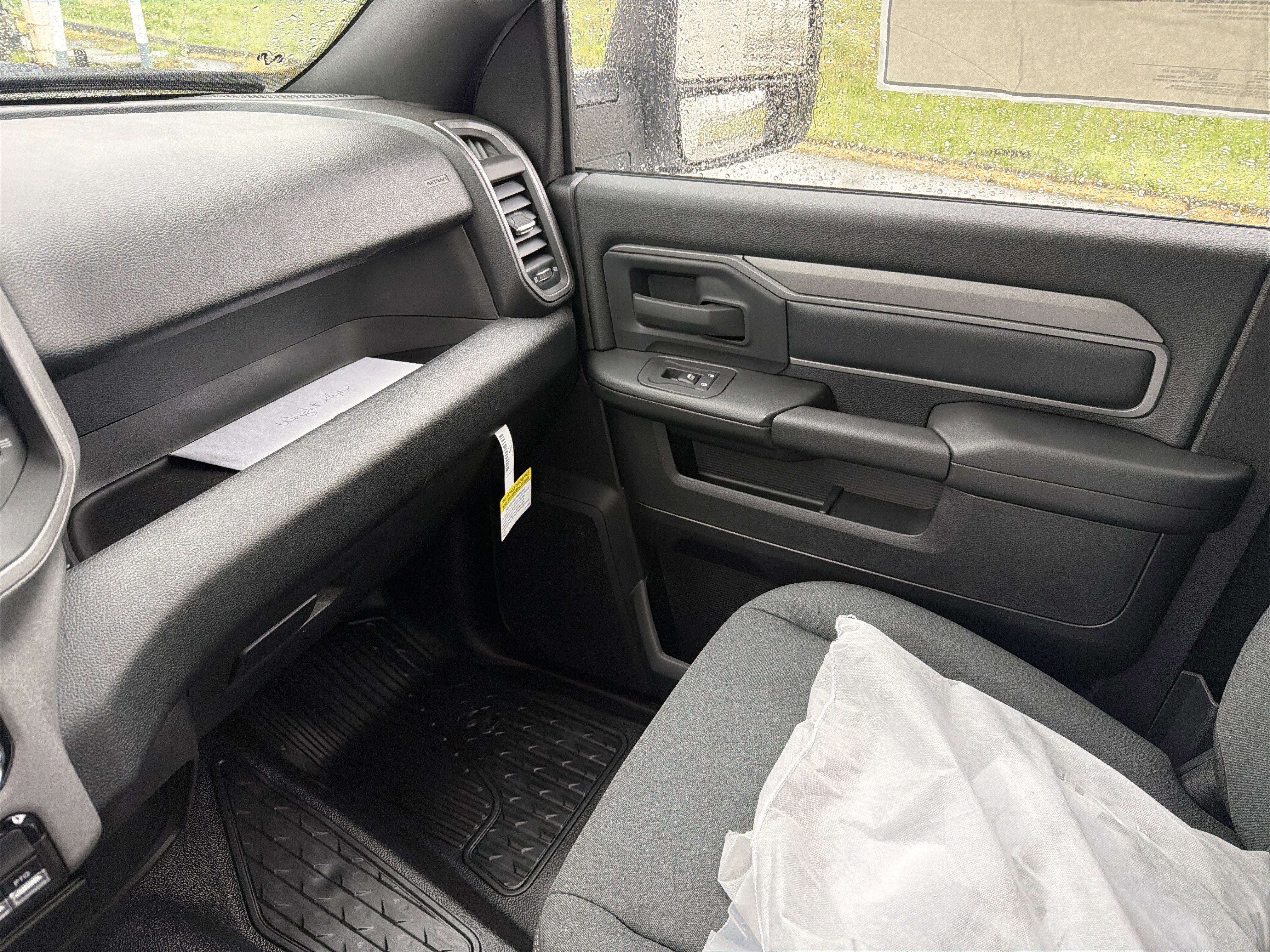 New 2026 RAM 5500 Tradesman w/ Chrome Appearance Group AWD/4WD image 24
