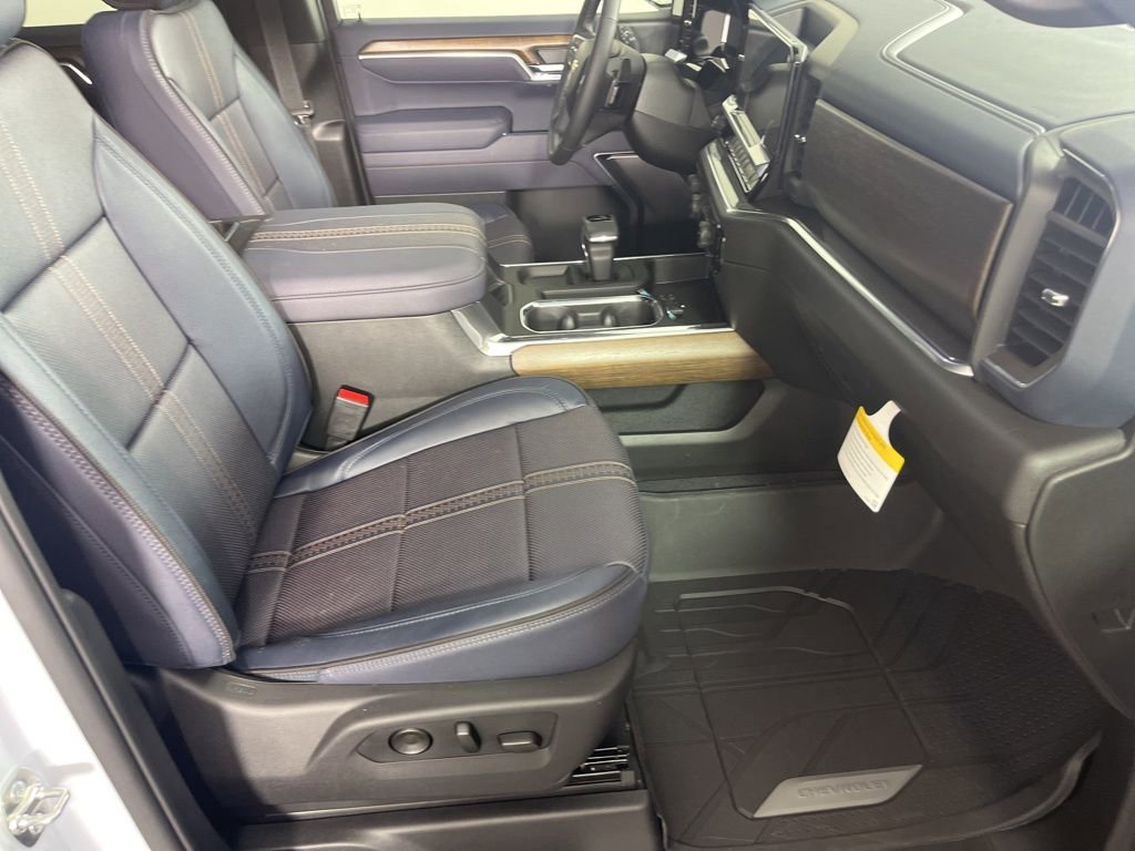 New 2026 Chevrolet Silverado 1500 High Country image 18