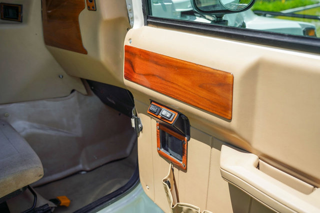Used 1995 HUMMER H1 4-Door Wagon image 43