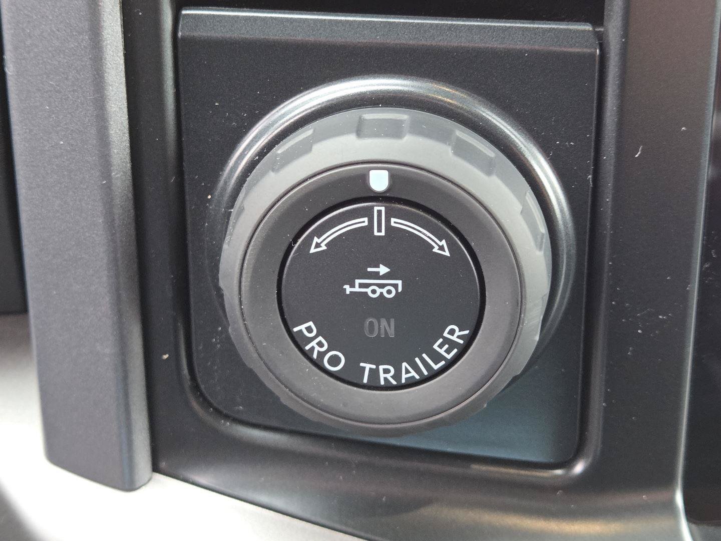 Used 2025 Ford F150 XLT w/ Equipment Group 302A MID AWD/4WD image 27