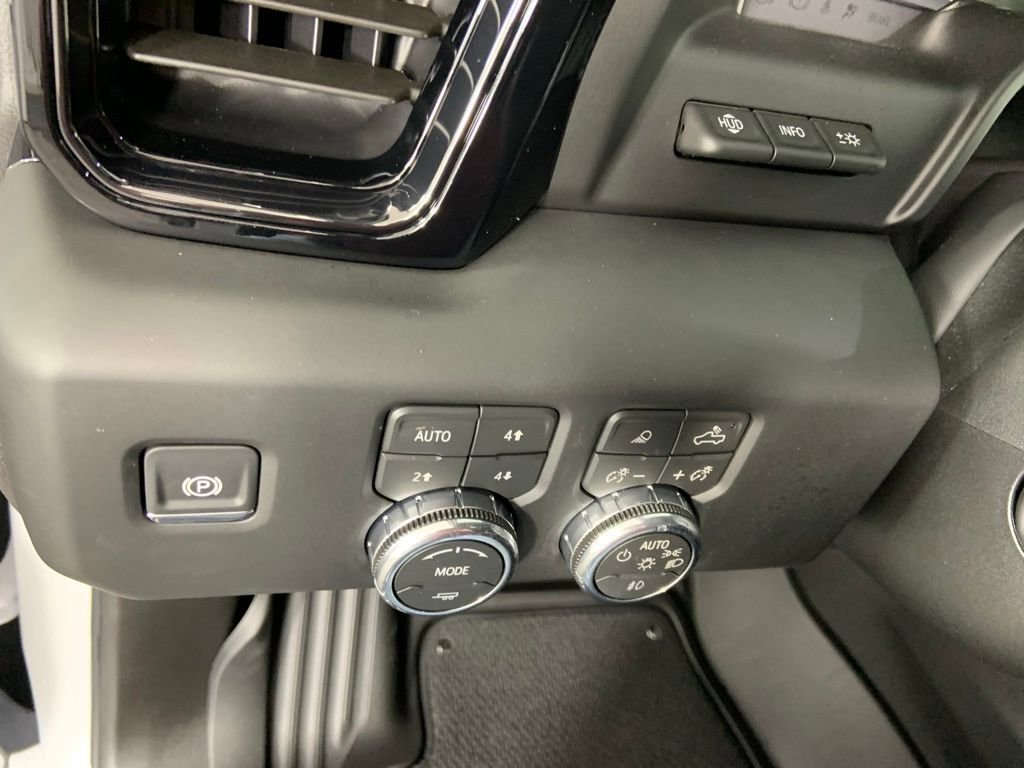 Used 2026 GMC Sierra 1500 AT4 w/ AT4 Premium Package image 33