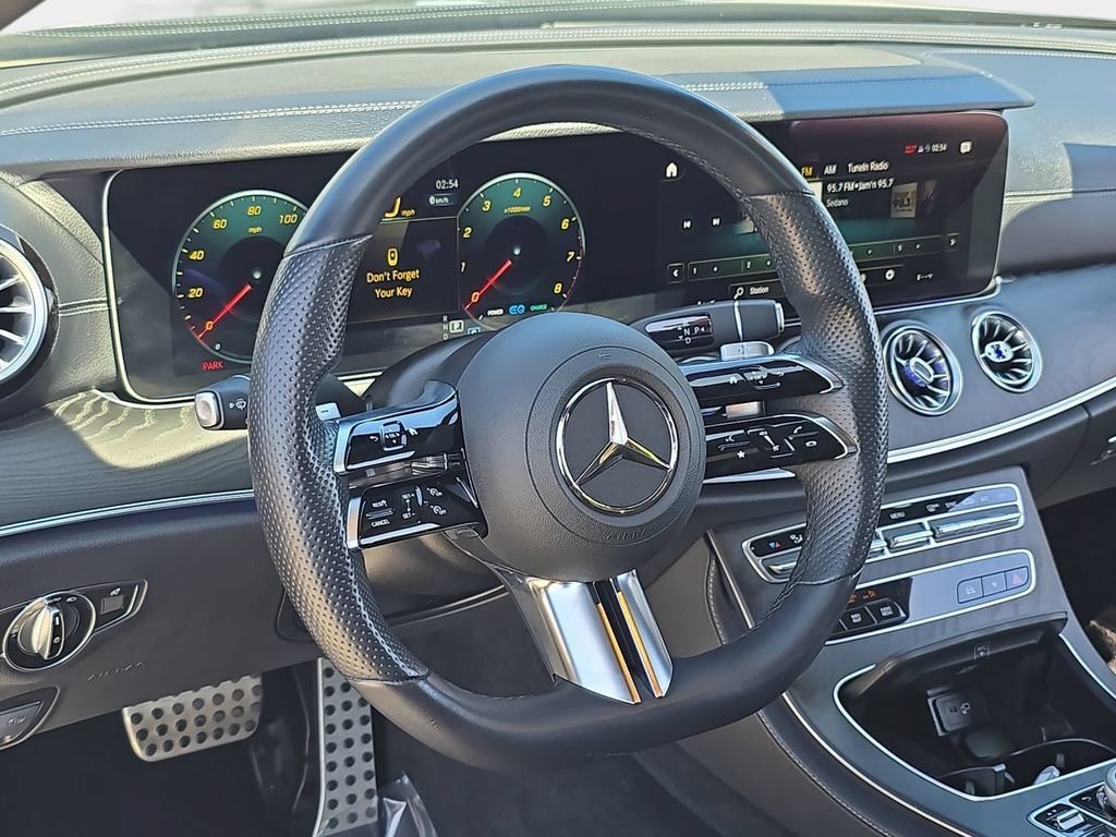 Used 2022 Mercedes-Benz E 450 Cabriolet image 19