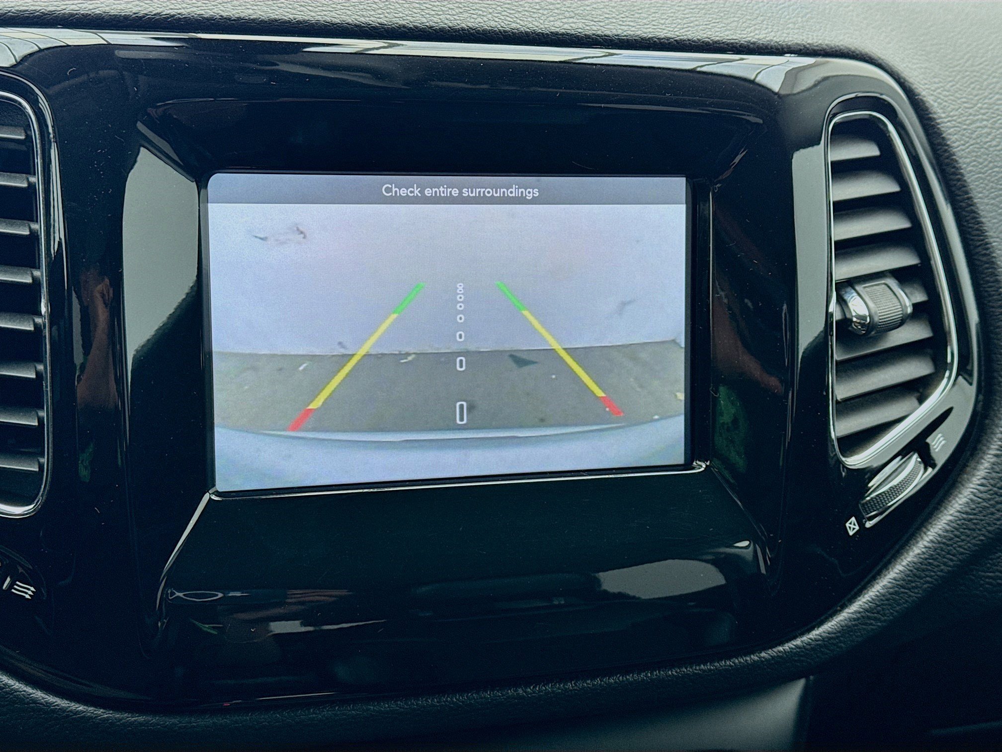 Used 2019 Jeep Compass Altitude image 10