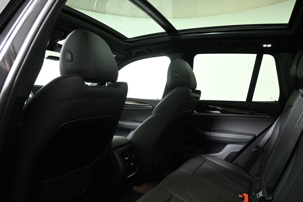 Used 2019 BMW X3 xDrive30i w/ Driving Assistance Package image 32